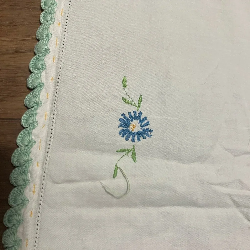 Vintage Handmade Linen Table-runner with Floral Design & Crochet Edge